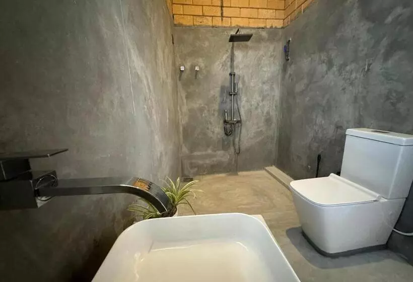 ペンション Ocean Air Guesthouse And Villa Weligama Minute To Waves