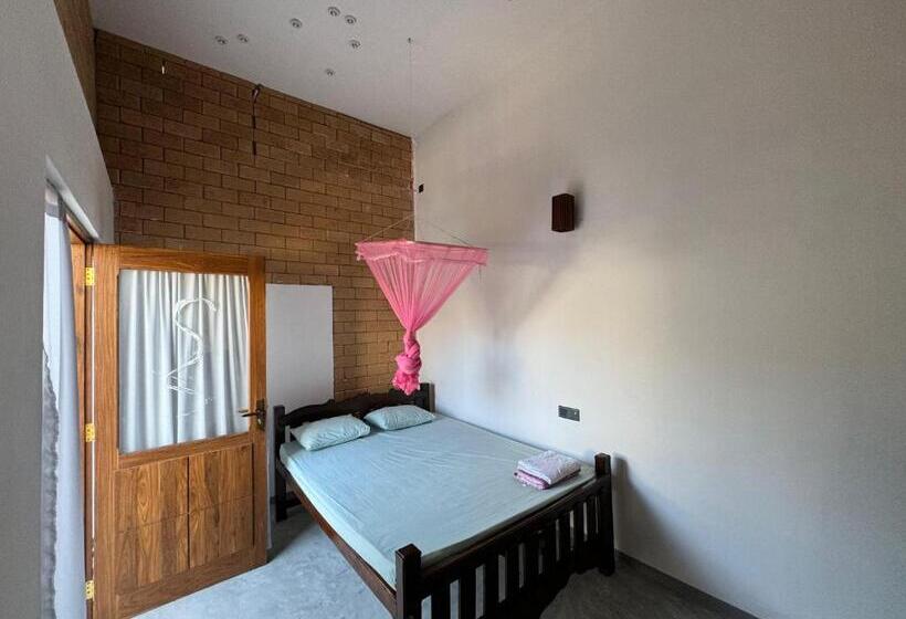 بنسيون Ocean Air Guesthouse And Villa Weligama Minute To Waves