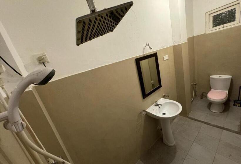 بنسيون Ocean Air Guesthouse And Villa Weligama Minute To Waves