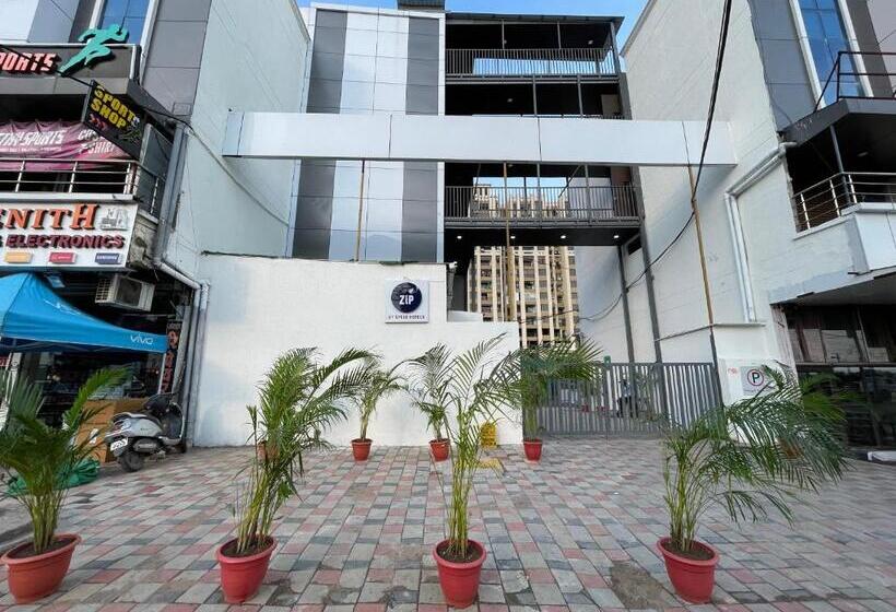 Zip By Spree Hotels Bhopal