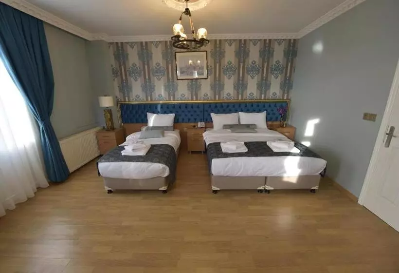هتل Golden Palace Sea View