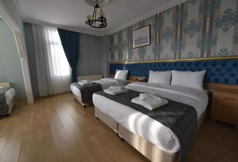 هتل Golden Palace Sea View