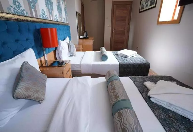 هتل Golden Palace Sea View
