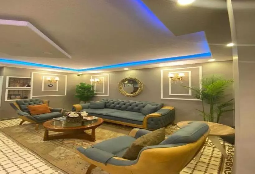 هتل Golden Palace Sea View