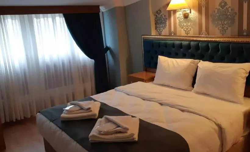 هتل Golden Palace Sea View