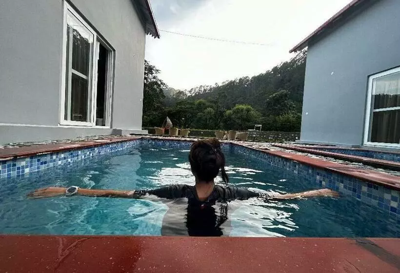 Hotelli Purna Boutique Resort, Bhimtal