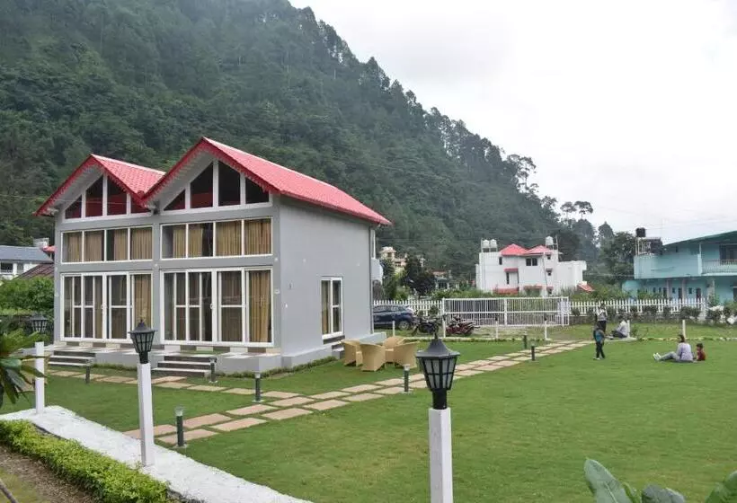 Hotelli Purna Boutique Resort, Bhimtal