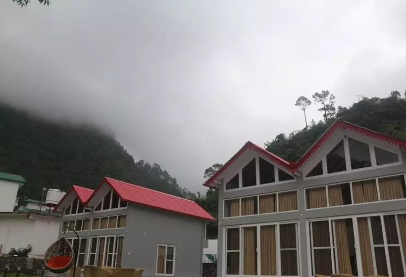 Hotelli Purna Boutique Resort, Bhimtal