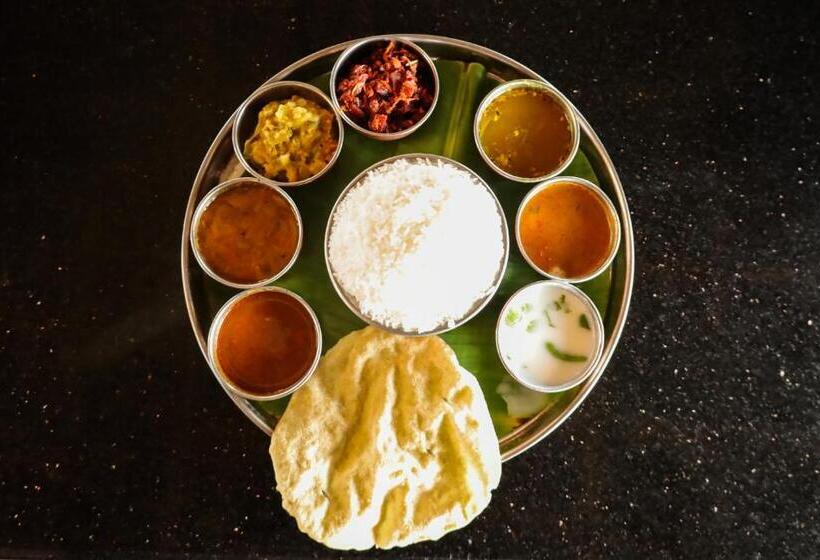 Hotel Rose Lake View Resort