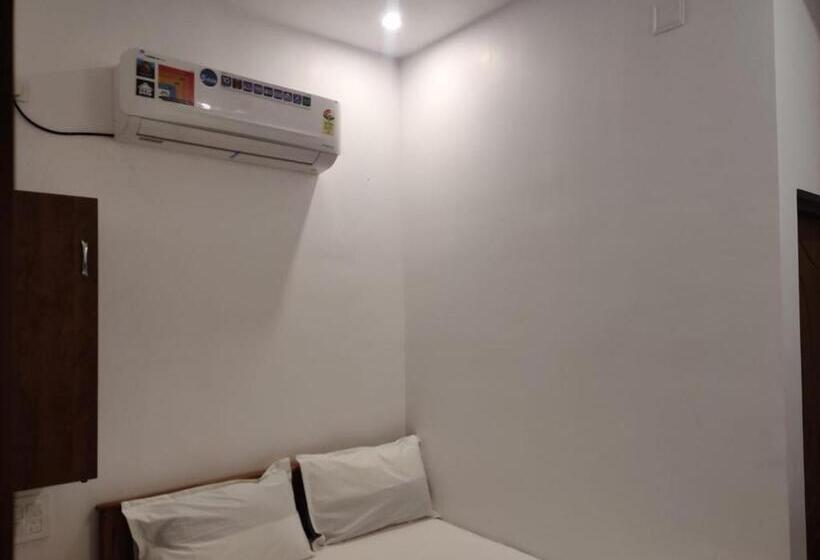 Hotel Sri Balaji Lodging