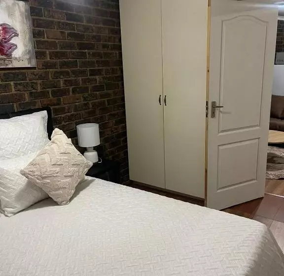 Majatalo We Love Properties Guest House