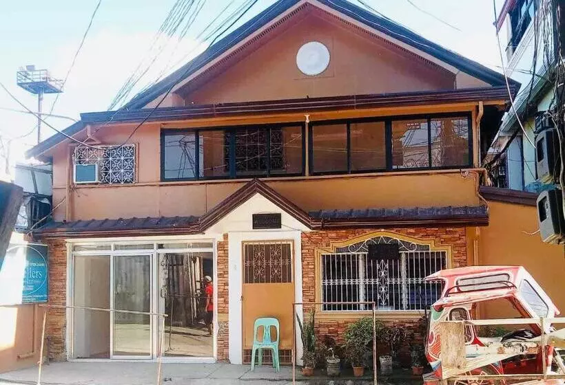 Retkeilymaja Rj Travellers Inn