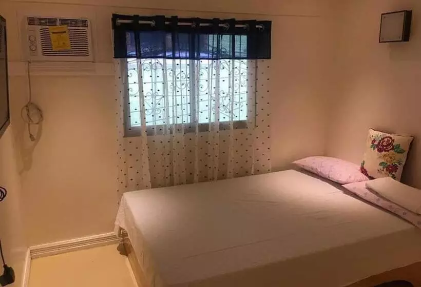 Retkeilymaja Rj Travellers Inn