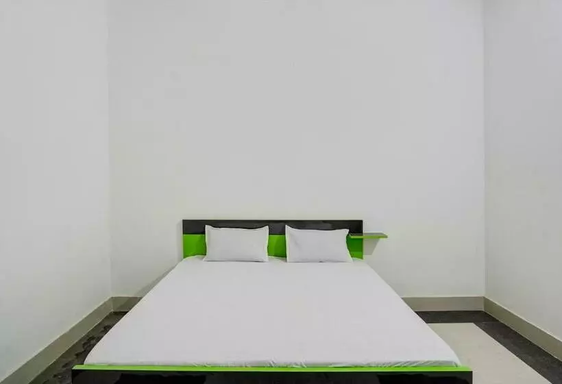 ホテル Oyo 81362 Sahara Guest House