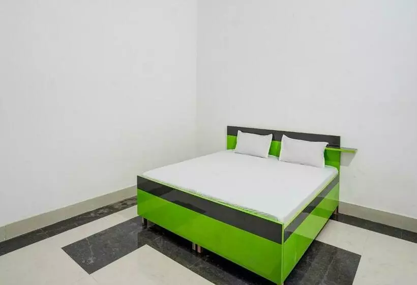 ホテル Oyo 81362 Sahara Guest House