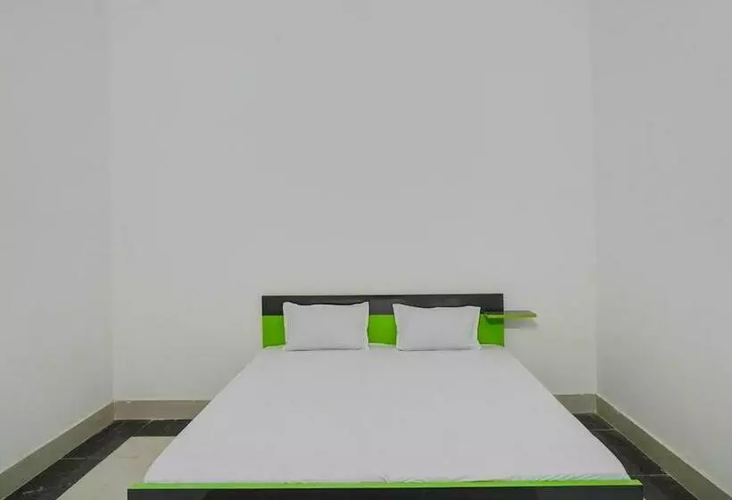 ホテル Oyo 81362 Sahara Guest House