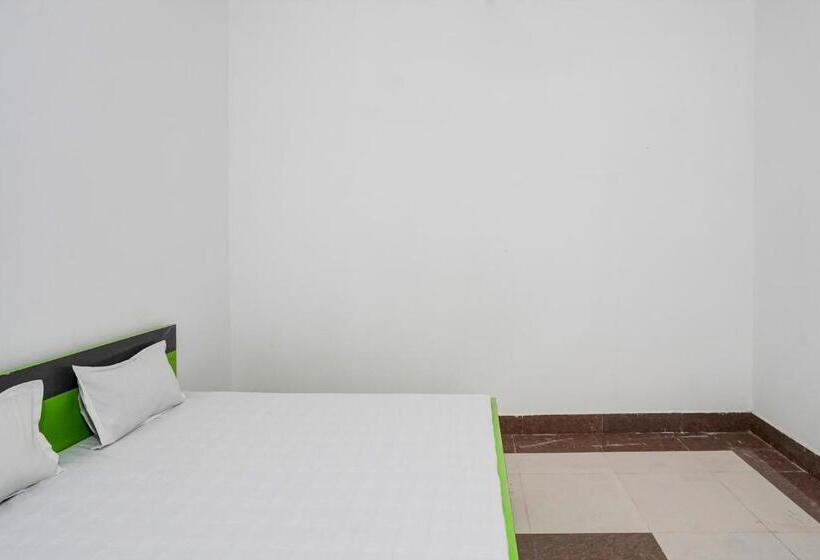 호텔 Oyo 81362 Sahara Guest House