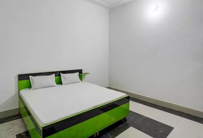 ホテル Oyo 81362 Sahara Guest House