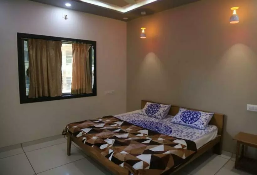 ホテル Reva Vihar Rooms