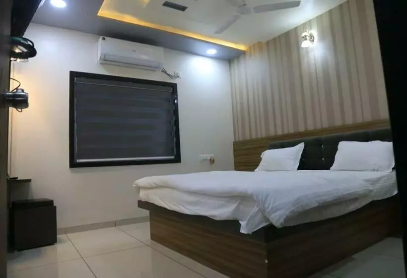 ホテル Reva Vihar Rooms