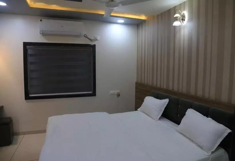 ホテル Reva Vihar Rooms