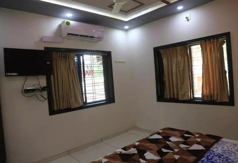 ホテル Reva Vihar Rooms