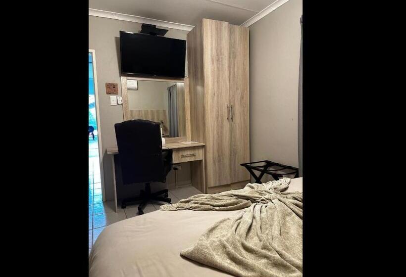 پانسیون 1020 Sehudi Guesthouse