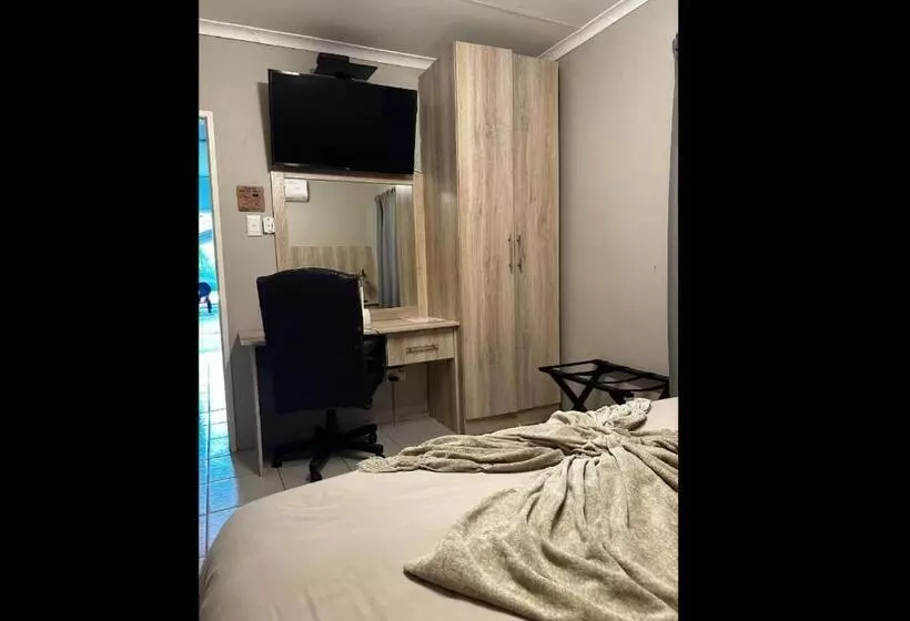 پانسیون 1020 Sehudi Guesthouse