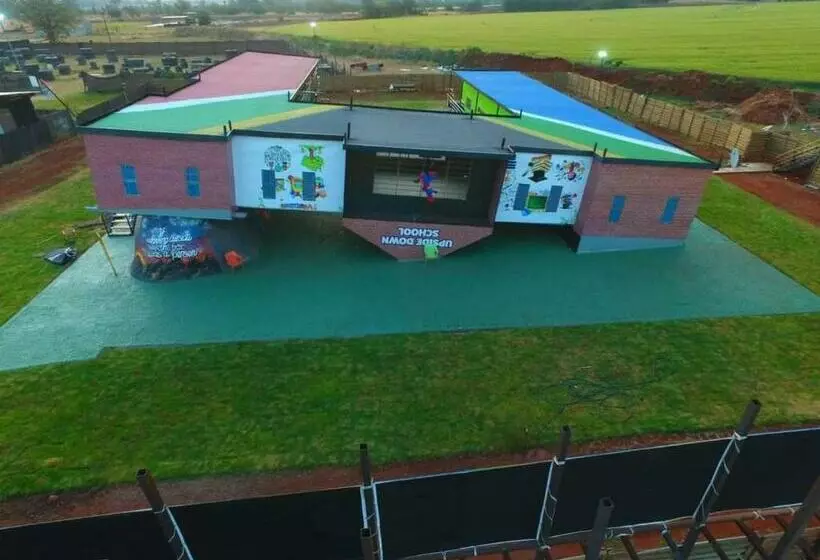 Aamiaismajoitus (B&B) Ten Flags Theme Park