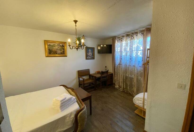 Капсульный Oтель Os Thel, Chambres à Louer