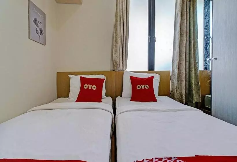 Hotelli Oyo 92772 Losmen Diah Syariah