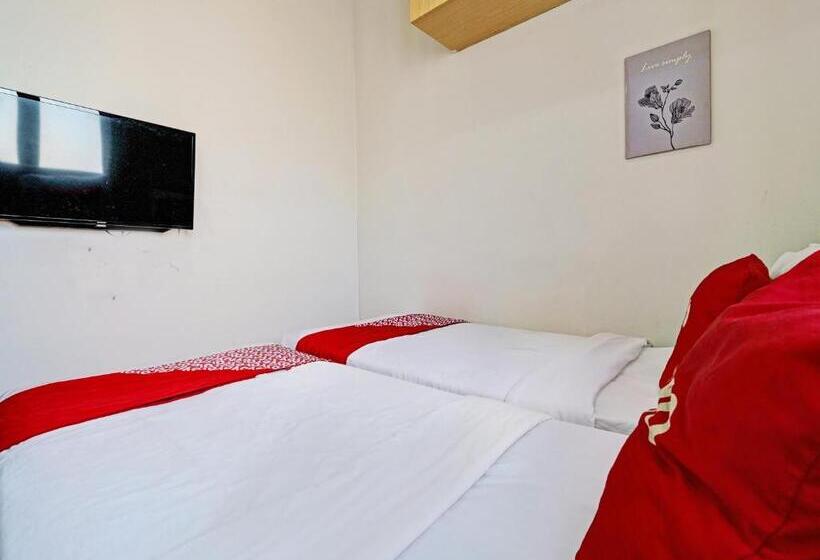 فندق Oyo 92772 Losmen Diah Syariah