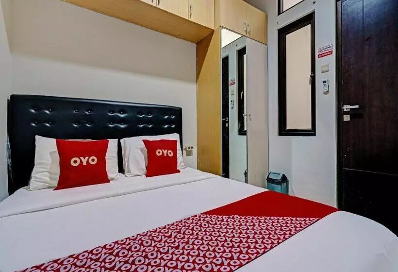 Hotelli Oyo 92772 Losmen Diah Syariah