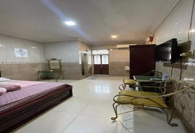 Hotelli Oyo 92772 Losmen Diah Syariah