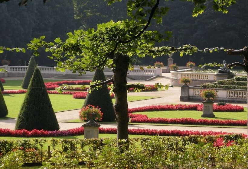 בית מלון כפרי Voco Brussels City North, An Ihg