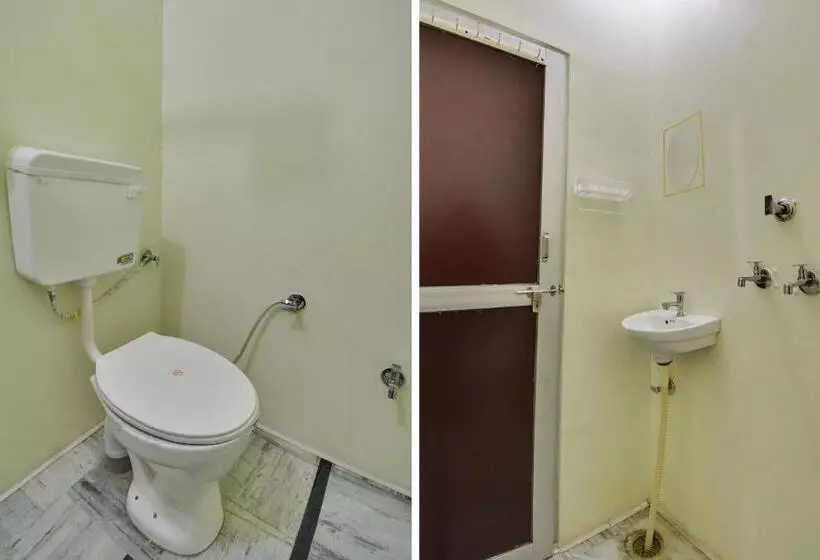 Oyo Flagship Hotel Azad Inn