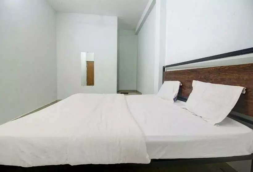 Oyo Hotel Royal Inn