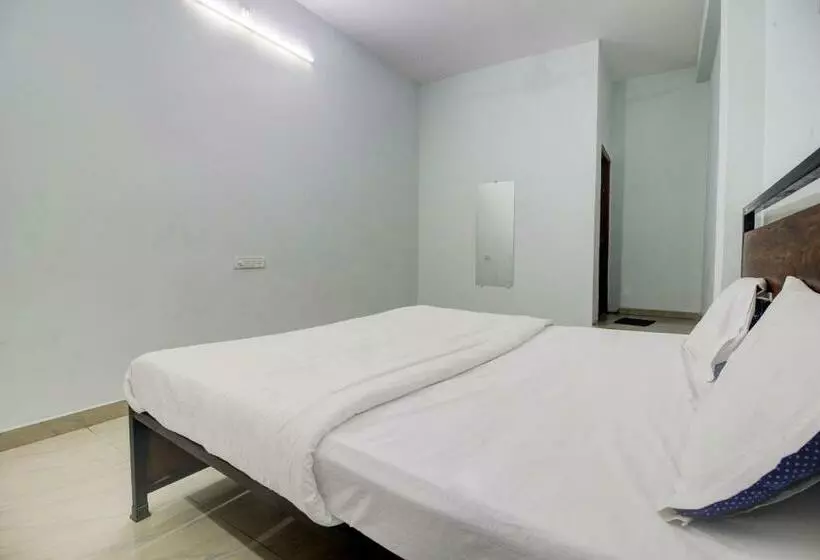 Oyo Hotel Royal Inn