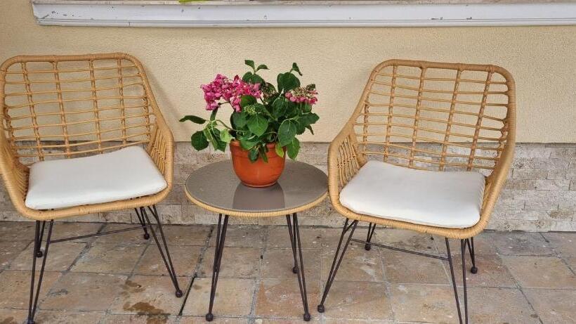 بنسيون Gioelli Paradis