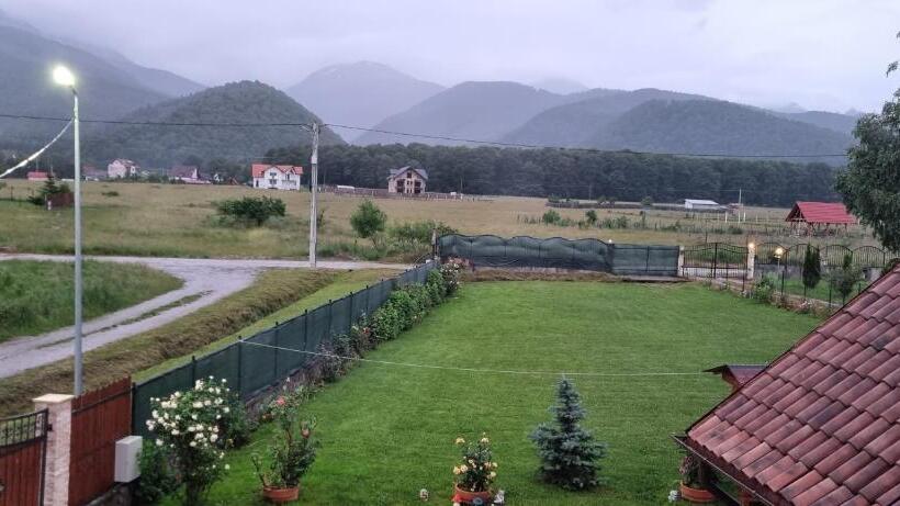 بنسيون Gioelli Paradis