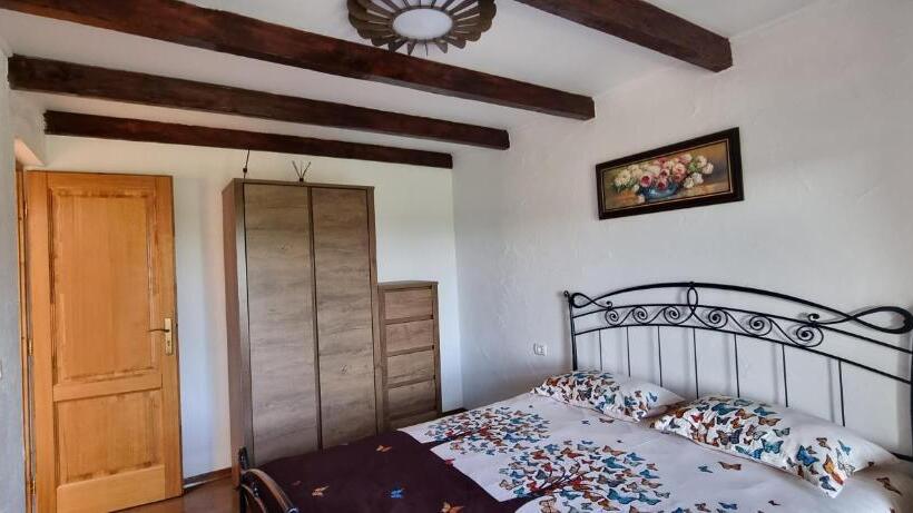 بنسيون Gioelli Paradis