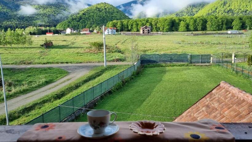 بنسيون Gioelli Paradis