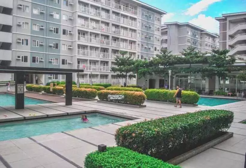 Majatalo Room In Condo Butler S Bnb A Trees Residences Qc Phil