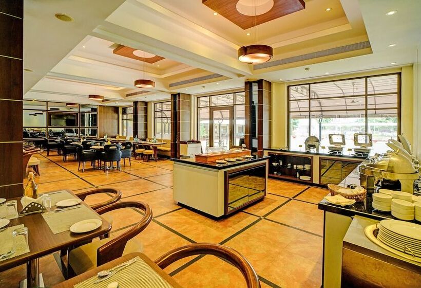 استراحتگاه Palette   Hilife Towers