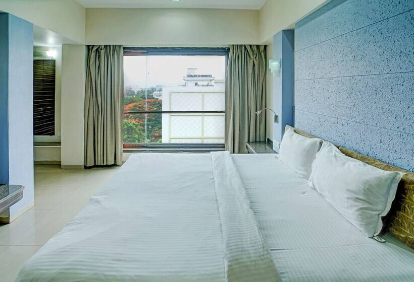 استراحتگاه Palette   Hilife Towers