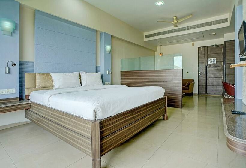 استراحتگاه Palette   Hilife Towers