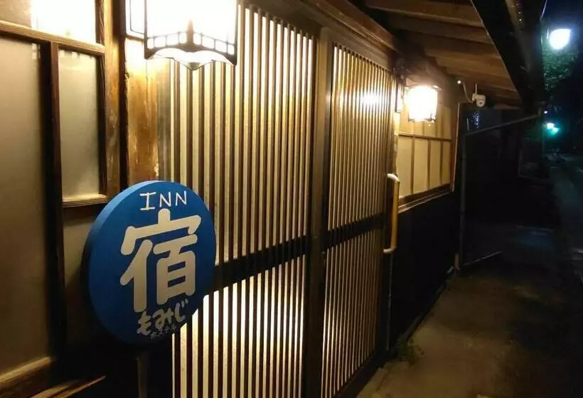 Momiji Hostel