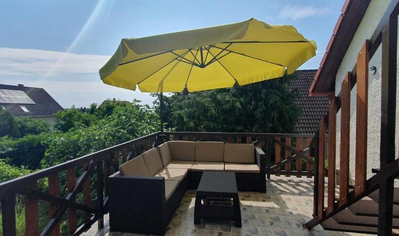 Baker Street Apartman