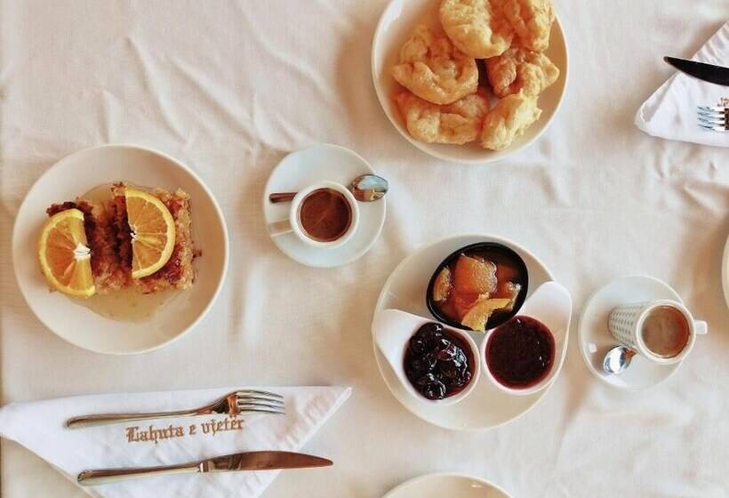 فندق Lahuta E Vjeter Agroturizem