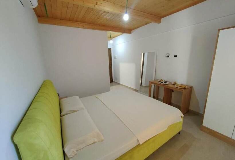 فندق Lahuta E Vjeter Agroturizem